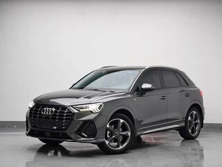 2022 Audi Q3 35 TFSI II (F3), серый, 2800000 рублей, вид 2
