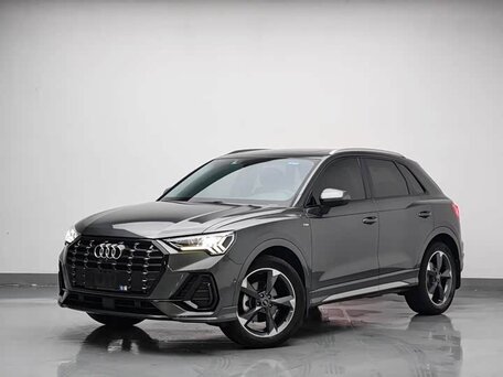 2022 Audi Q3 35 TFSI II (F3), серый, 2800000 рублей, вид 2