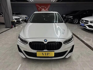 2022 BMW 1 серии 120i III (F52) Рестайлинг, белый, 1280700 рублей, вид 2