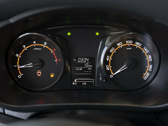 2026 Lada (ВАЗ) Granta I Рестайлинг, белый, 1800000 рублей - вид 17