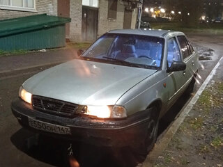 2001 Daewoo Nexia I, серебристый, 60000 рублей, вид 1