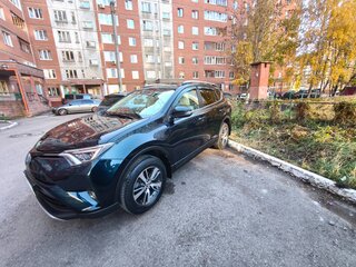2018 Toyota RAV4 IV (XA40) Рестайлинг, синий, 2390000 рублей, вид 4