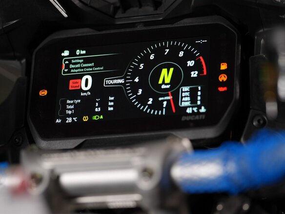 2026 Ducati Multistrada V4, зелёный, 3590000 рублей - вид 12