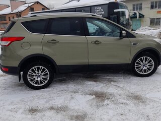 2014 Ford Kuga II, серый, 1300000 рублей, вид 4