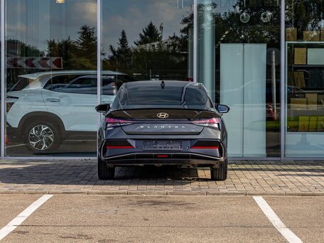 2023 Hyundai Elantra VII (CN7), серый, 1895000 рублей, вид 5
