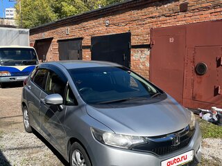 2016 Honda Fit III, серебристый, 700000 рублей, вид 3
