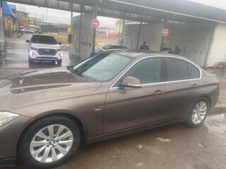 2013 BMW 3 серии 328i xDrive VI (F3x), коричневый, 1680000 рублей, вид 3