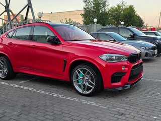 2015 BMW X6 50i II (F16), красный, 3850000 рублей, вид 5