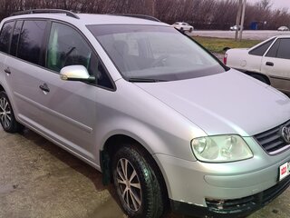 2006 Volkswagen Touran I Рестайлинг, серебристый, 550000 рублей, вид 3