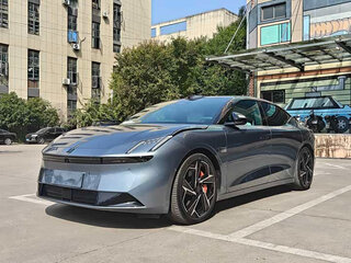 2024 Lynk & Co Z10 95 kWh, голубой, 7351208 рублей, вид 1