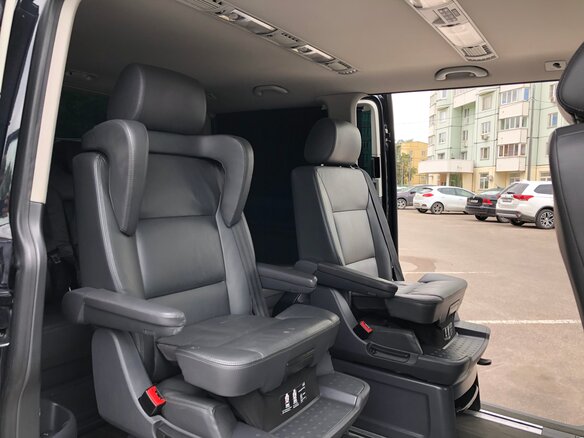 2011 Volkswagen Multivan T5 Рестайлинг, чёрный - вид 7