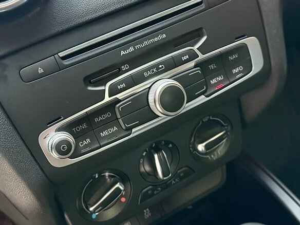 2016 Audi A1 I (8X) Рестайлинг, красный, 1150002 рублей - вид 13