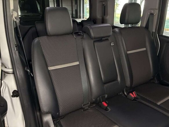 2017 Honda Stepwgn Spada V, белый, 1480008 рублей - вид 6