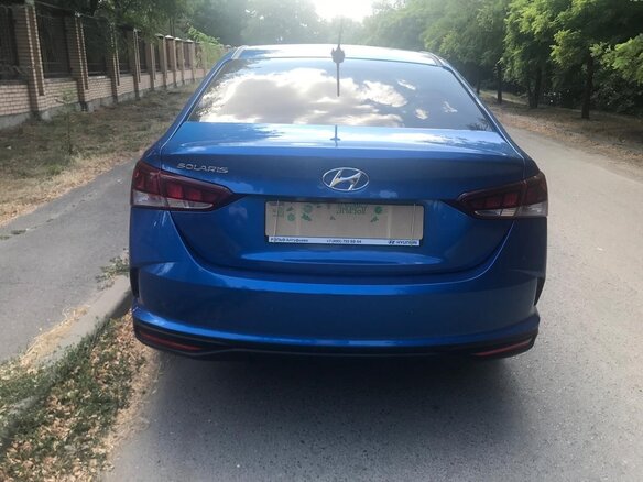 2020 Hyundai Solaris II Рестайлинг, синий, 1850000 рублей - вид 5