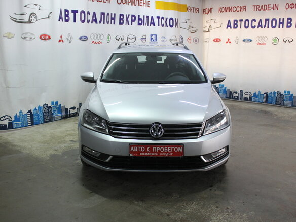 2011 Volkswagen Passat B7, серебристый - вид 12