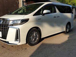 2020 Toyota Alphard III Рестайлинг, белый, 5000000 рублей, вид 5