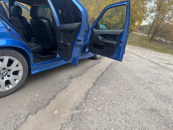 1998 BMW 3 серии 318i III (E36), синий, 1000000 рублей - вид 21