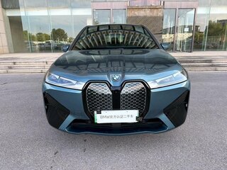 2023 BMW iX xDrive40 I (I20), голубой, 6272700 рублей, вид 2
