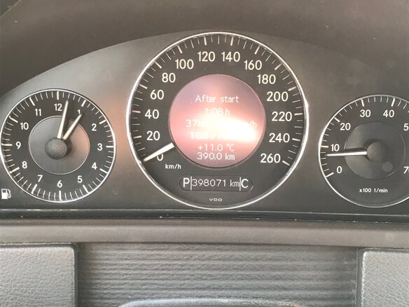 2005 Mercedes-Benz CLK-Класс 200 II (W209), чёрный, 1200000 рублей - вид 6