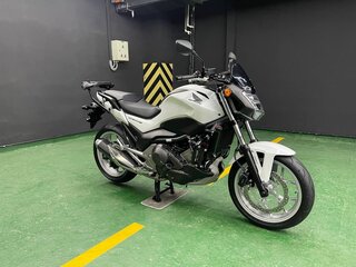 2017 Honda NC 750S, белый, 735000 рублей, вид 5
