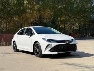 2022 Toyota Corolla XII (E210) Рестайлинг, белый, 1500000 рублей, вид 3