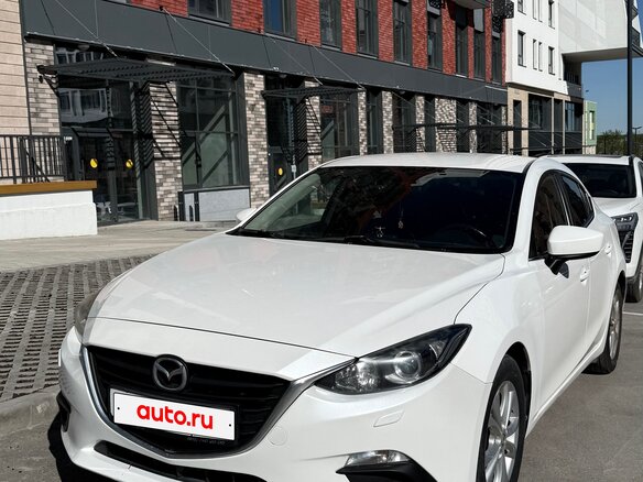 2014 Mazda 3 III (BM), белый, 1150000 рублей
