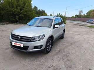 2013 Volkswagen Tiguan I Рестайлинг, серебристый, 1070000 рублей, вид 1
