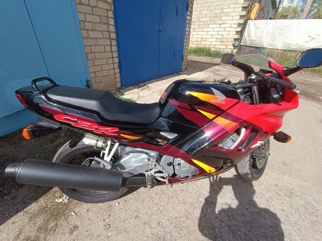 1995 Honda CBR 600F, красный, 290000 рублей, вид 4