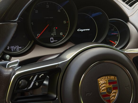2015 Porsche Cayenne Diesel II Рестайлинг (958), синий, 4100000 рублей - вид 5