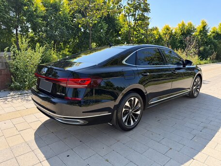 2023 Volkswagen Passat B8 Рестайлинг, чёрный, 1930000 рублей, вид 5