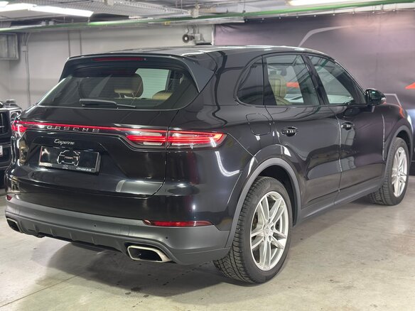 2018 Porsche Cayenne III, чёрный, 5950000 рублей - вид 13