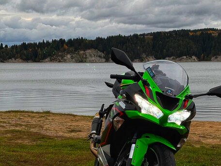 2021 Kawasaki ZX-6 Ninja, зелёный, 1200000 рублей, вид 3