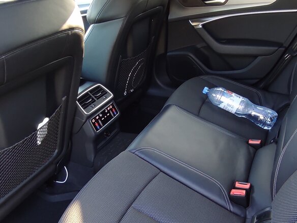 2019 Audi A6 50 TDI V (C8), белый, 4450000 рублей - вид 11