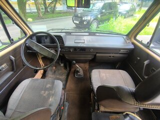 1984 Volkswagen Caravelle 5-speed T3, коричневый, 300000 рублей, вид 5