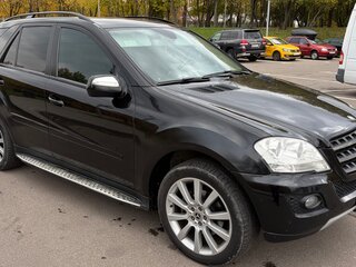 2008 Mercedes-Benz M-Класс 350 II (W164) Рестайлинг, чёрный, 1150000 рублей, вид 3