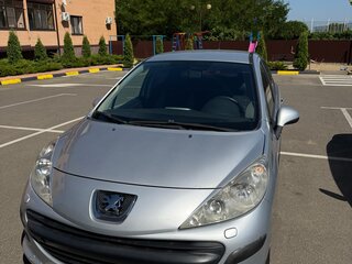 2008 Peugeot 207 I, серебристый, 500000 рублей, вид 1
