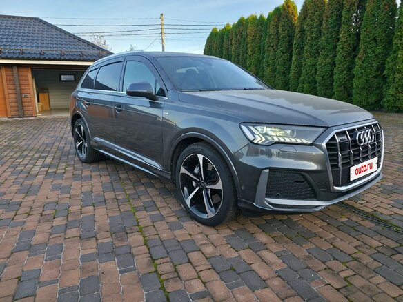 2023 Audi Q7 50 TDI II (4M) Рестайлинг, серый, 10500000 рублей - вид 1