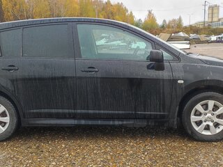 2011 Nissan Tiida I Рестайлинг, чёрный, 720000 рублей, вид 5