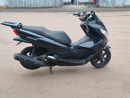 2016 Honda PCX 125, чёрный, 199000 рублей, вид 4