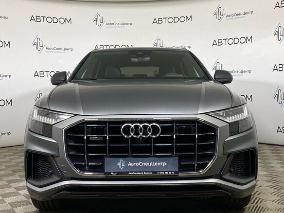 2018 Audi Q8 55 TFSI I (4M), серый, 6099900 рублей - вид 5