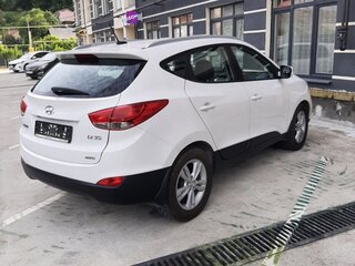2012 Hyundai ix35 I, белый, 1470000 рублей, вид 4