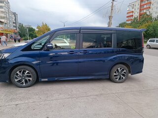 2021 Honda Stepwgn V Рестайлинг, синий, 2200000 рублей, вид 4