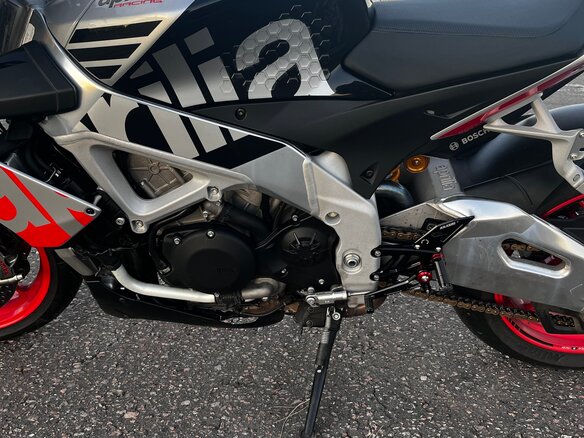 2017 Aprilia Tuono V4, красный, 1200000 рублей - вид 5