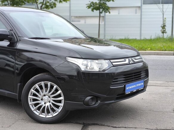 2013 Mitsubishi Outlander III, чёрный - вид 6