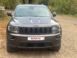 2018 Jeep Grand Cherokee IV (WK2) Рестайлинг, серый, 3740000 рублей, вид 3