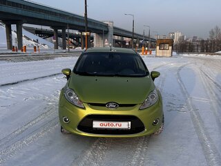 2011 Ford Fiesta Mk6, зелёный, 870000 рублей, вид 2