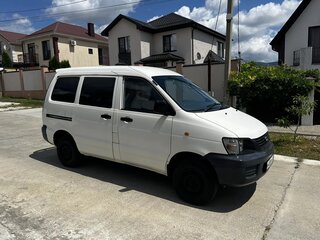 2005 Toyota Lite Ace V, белый, 650000 рублей, вид 1