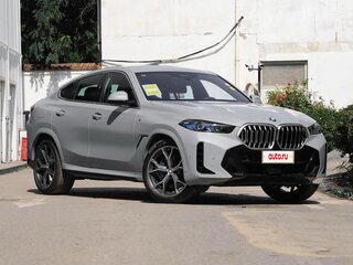 2025 BMW X6 40i III (G06) Рестайлинг, серый, 11737400 рублей, вид 5