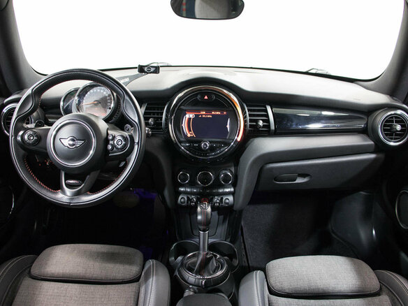 2015 Mini Hatch Cooper S III (F55/F56), чёрный - вид 11