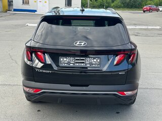 2024 Hyundai Tucson IV, чёрный, 3890000 рублей, вид 4